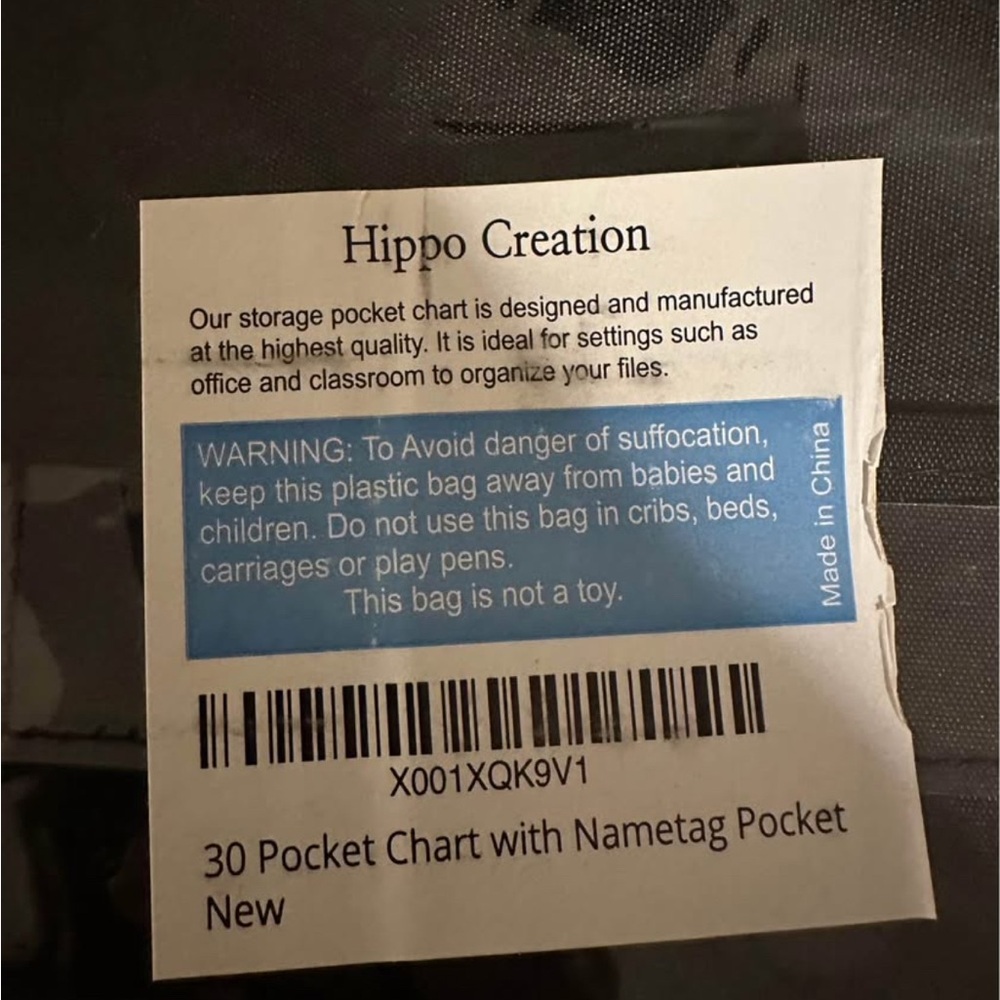 Hippo Creation 30 Pocket Chart with Nametag Pocket